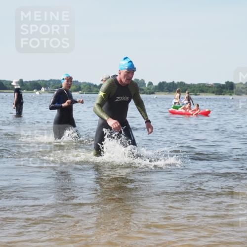 22.06.2025 - Viking Triathlon KatJ http://msf.ph/oto/8099776 22.06.2025 10:32:46 Schwimmen 80, 208, 278, 554 meine-sportfotos.de