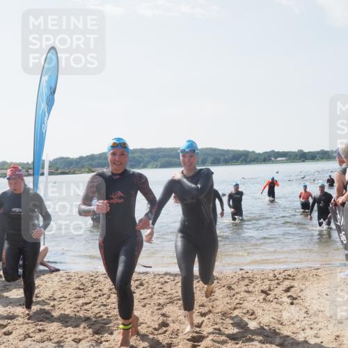 22.06.2025 - Viking Triathlon MichiJ http://msf.ph/oto/8099783 22.06.2025 10:44:19 Schwimmen 103, 123, 130, 343, 439, 467, 650 meine-sportfotos.de