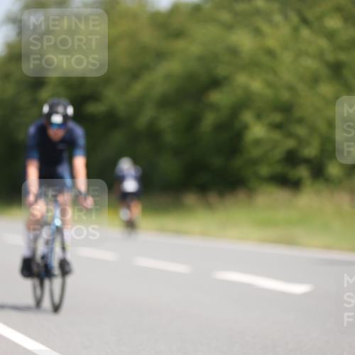 22.06.2025 - Viking Triathlon Yannick Fuchs http://msf.ph/oto/8099785 22.06.2025 12:02:48 Radfahren 19, 40, 84, 122, 127, 137, 187, 209, 240, 244, 316, 377, 395, 428, 452, 506, 531 meine-sportfotos.de