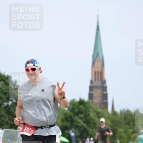 22.06.2025 - Viking Triathlon H.Heesch http://msf.ph/oto/8099787 22.06.2025 13:32:39 Laufen 335, 647 meine-sportfotos.de