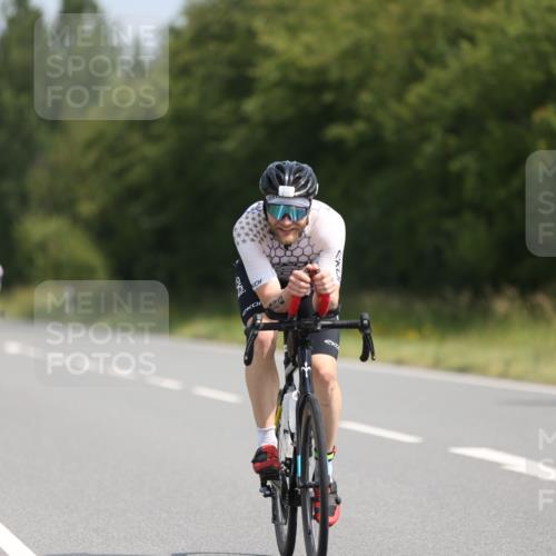 22.06.2025 - Viking Triathlon Yannick Fuchs http://msf.ph/oto/8099803 22.06.2025 11:24:12 Radfahren 313, 383, 396, 540, 618 meine-sportfotos.de