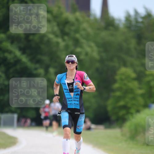 22.06.2025 - Viking Triathlon H.Heesch http://msf.ph/oto/8099818 22.06.2025 12:48:16 Laufen 9 meine-sportfotos.de