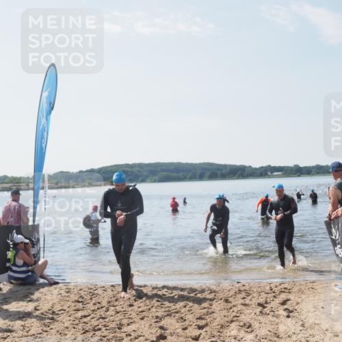 22.06.2025 - Viking Triathlon MichiJ http://msf.ph/oto/8099860 22.06.2025 10:44:23 Schwimmen 103, 130, 205, 219, 439, 467 meine-sportfotos.de