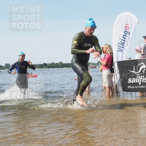 22.06.2025 - Viking Triathlon KatJ http://msf.ph/oto/8099863 22.06.2025 10:32:48 Schwimmen 208, 278, 287, 554 meine-sportfotos.de