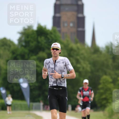 22.06.2025 - Viking Triathlon H.Heesch http://msf.ph/oto/8099895 22.06.2025 12:48:38 Laufen 485 meine-sportfotos.de