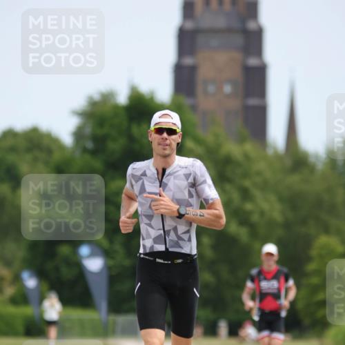 22.06.2025 - Viking Triathlon H.Heesch http://msf.ph/oto/8099905 22.06.2025 12:48:39 Laufen 485 meine-sportfotos.de