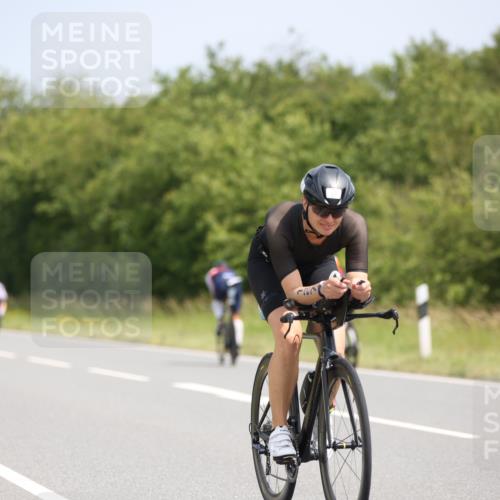 22.06.2025 - Viking Triathlon Yannick Fuchs http://msf.ph/oto/8099946 22.06.2025 12:02:51 Radfahren 19, 39, 84, 122, 127, 137, 240, 244, 316, 377, 452, 531 meine-sportfotos.de