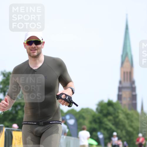 22.06.2025 - Viking Triathlon H.Heesch http://msf.ph/oto/8099947 22.06.2025 13:32:45 Laufen 335 meine-sportfotos.de