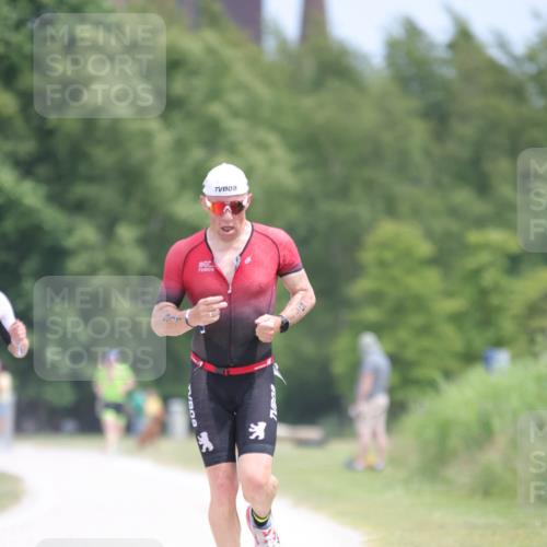 22.06.2025 - Viking Triathlon H.Heesch http://msf.ph/oto/8099975 22.06.2025 13:32:51 Laufen 284, 416, 511 meine-sportfotos.de