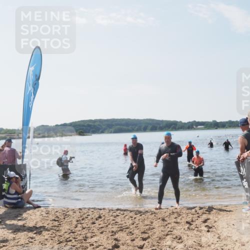 22.06.2025 - Viking Triathlon MichiJ http://msf.ph/oto/8099976 22.06.2025 10:44:25 Schwimmen 103, 130, 205, 219, 439 meine-sportfotos.de