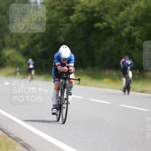 22.06.2025 - Viking Triathlon Yannick Fuchs http://msf.ph/oto/8099982 22.06.2025 12:02:53 Radfahren 39, 69, 84, 127, 137, 240, 244, 377, 531 meine-sportfotos.de