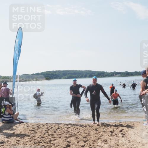 22.06.2025 - Viking Triathlon MichiJ http://msf.ph/oto/8100001 22.06.2025 10:44:25 Schwimmen 103, 130, 205, 219, 439 meine-sportfotos.de