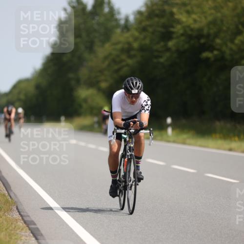 22.06.2025 - Viking Triathlon Yannick Fuchs http://msf.ph/oto/8100005 22.06.2025 11:24:20 Radfahren 160, 241, 366, 383, 518, 540, 618 meine-sportfotos.de