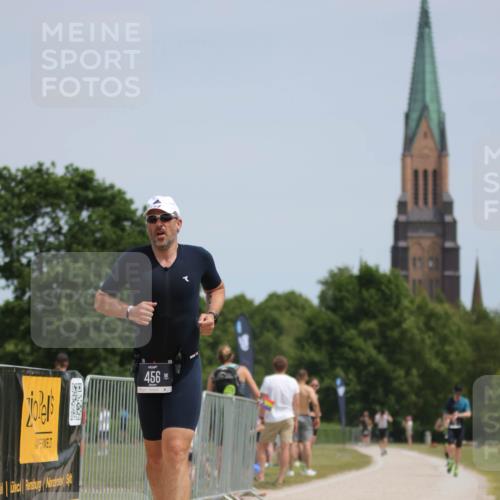 22.06.2025 - Viking Triathlon H.Heesch http://msf.ph/oto/8100017 22.06.2025 13:18:19 Laufen 456, 550, 652 meine-sportfotos.de