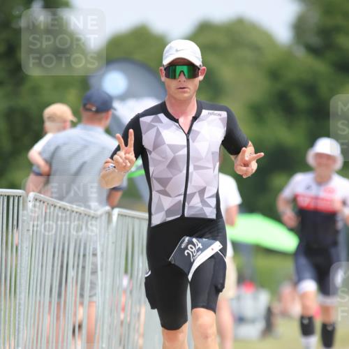 22.06.2025 - Viking Triathlon H.Heesch http://msf.ph/oto/8100021 22.06.2025 13:32:52 Laufen 284, 416, 511 meine-sportfotos.de