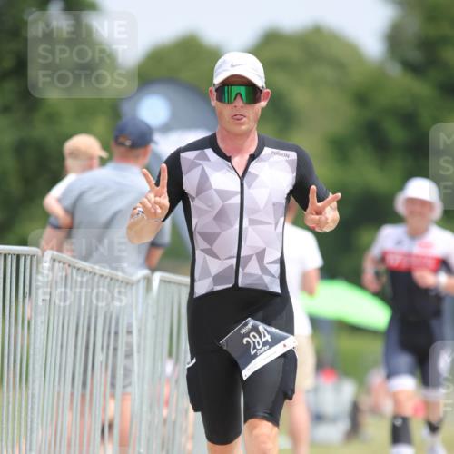 22.06.2025 - Viking Triathlon H.Heesch http://msf.ph/oto/8100031 22.06.2025 13:32:52 Laufen 284, 416, 511 meine-sportfotos.de