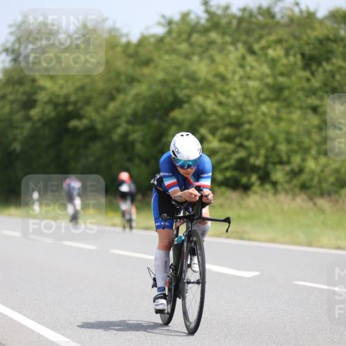 22.06.2025 - Viking Triathlon Yannick Fuchs http://msf.ph/oto/8100045 22.06.2025 12:02:53 Radfahren 39, 69, 84, 127, 137, 240, 244, 377, 531 meine-sportfotos.de