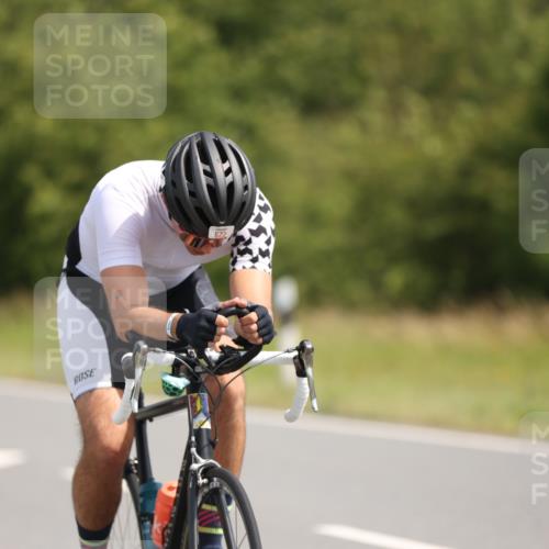 22.06.2025 - Viking Triathlon Yannick Fuchs http://msf.ph/oto/8100068 22.06.2025 11:24:21 Radfahren 160, 241, 319, 366, 383, 518, 540, 618 meine-sportfotos.de