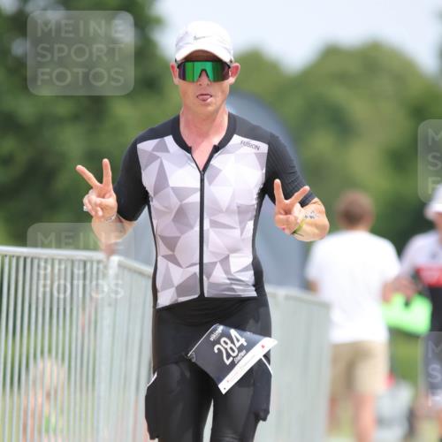 22.06.2025 - Viking Triathlon H.Heesch http://msf.ph/oto/8100102 22.06.2025 13:32:53 Laufen 284, 416, 511 meine-sportfotos.de