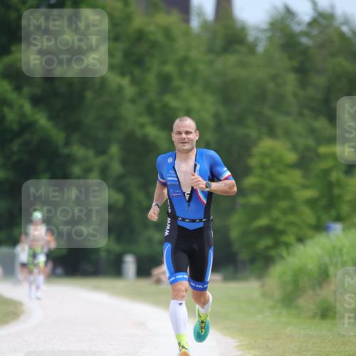 22.06.2025 - Viking Triathlon H.Heesch http://msf.ph/oto/8100105 22.06.2025 12:49:34 Laufen 347, 544 meine-sportfotos.de