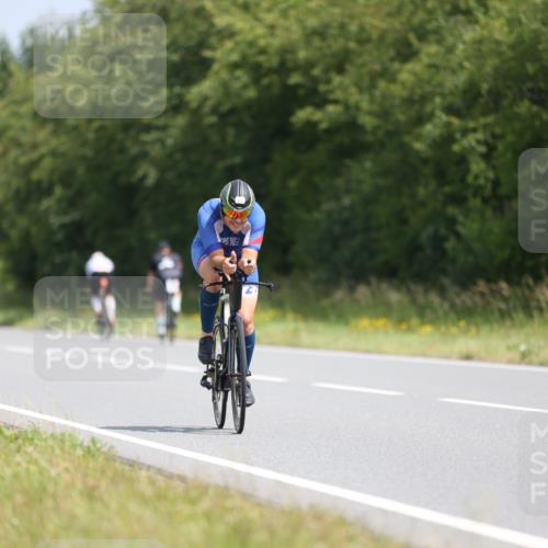 22.06.2025 - Viking Triathlon Yannick Fuchs http://msf.ph/oto/8100108 22.06.2025 12:03:12 Radfahren 10, 113, 123, 135, 168, 226, 312, 315, 393, 461, 544 meine-sportfotos.de
