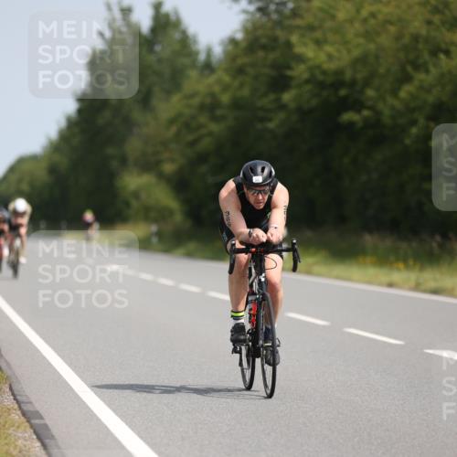 22.06.2025 - Viking Triathlon Yannick Fuchs http://msf.ph/oto/8100114 22.06.2025 11:24:26 Radfahren 122, 160, 178, 241, 247, 319, 366, 518, 544, 617, 620 meine-sportfotos.de