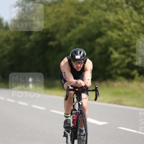 22.06.2025 - Viking Triathlon Yannick Fuchs http://msf.ph/oto/8100139 22.06.2025 11:24:26 Radfahren 122, 160, 178, 241, 247, 319, 366, 518, 544, 617, 620 meine-sportfotos.de