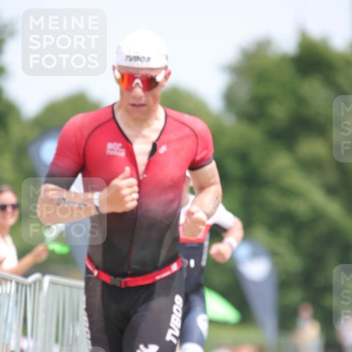 22.06.2025 - Viking Triathlon H.Heesch http://msf.ph/oto/8100152 22.06.2025 13:32:54 Laufen 284, 416, 511 meine-sportfotos.de