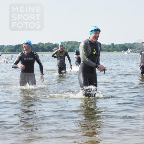 22.06.2025 - Viking Triathlon KatJ http://msf.ph/oto/8100162 22.06.2025 10:33:02 Schwimmen 91, 113, 287, 399 meine-sportfotos.de