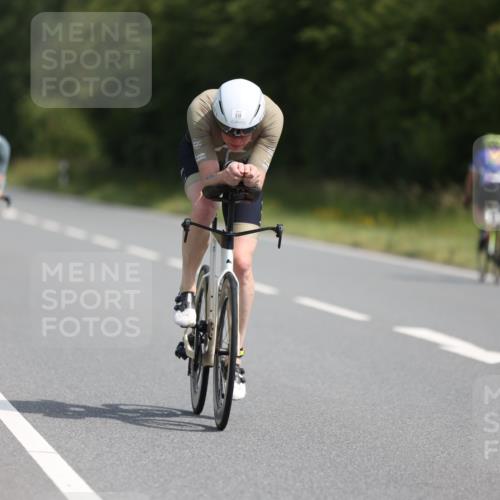 22.06.2025 - Viking Triathlon Yannick Fuchs http://msf.ph/oto/8100178 22.06.2025 11:24:30 Radfahren 10, 122, 160, 178, 247, 319, 366, 518, 526, 544, 617, 620 meine-sportfotos.de