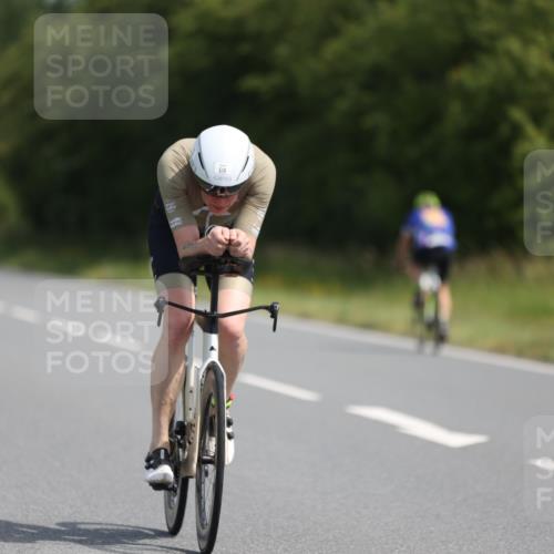 22.06.2025 - Viking Triathlon Yannick Fuchs http://msf.ph/oto/8100182 22.06.2025 11:24:30 Radfahren 10, 122, 160, 178, 247, 319, 366, 518, 526, 544, 617, 620 meine-sportfotos.de