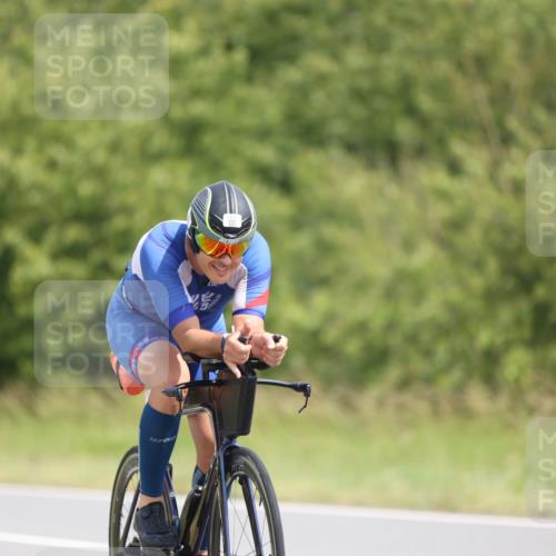 22.06.2025 - Viking Triathlon Yannick Fuchs http://msf.ph/oto/8100186 22.06.2025 12:03:14 Radfahren 10, 113, 123, 135, 168, 224, 226, 243, 312, 315, 393, 461 meine-sportfotos.de