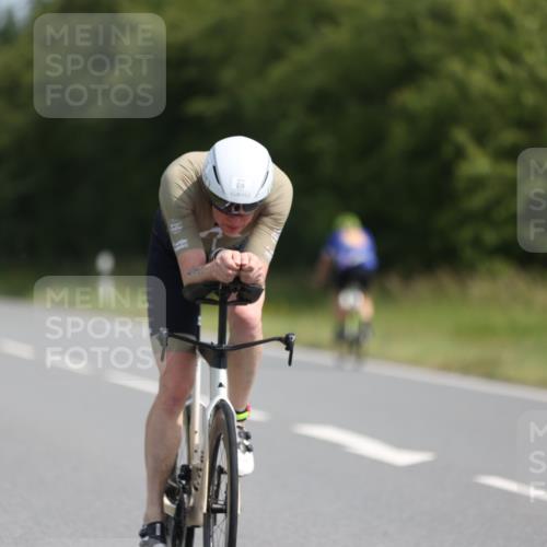 22.06.2025 - Viking Triathlon Yannick Fuchs http://msf.ph/oto/8100189 22.06.2025 11:24:30 Radfahren 10, 122, 160, 178, 247, 319, 366, 518, 526, 544, 617, 620 meine-sportfotos.de