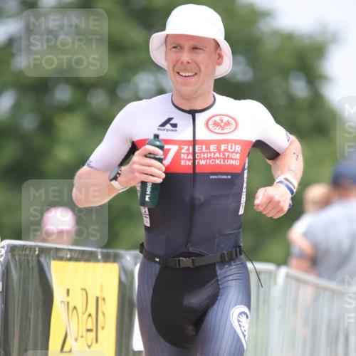 22.06.2025 - Viking Triathlon H.Heesch http://msf.ph/oto/8100197 22.06.2025 13:32:57 Laufen 284, 416, 511 meine-sportfotos.de