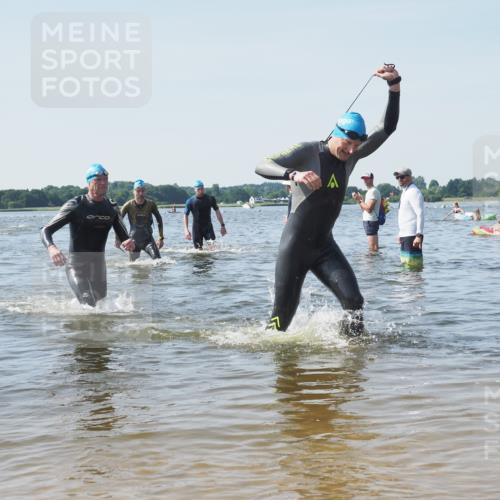 22.06.2025 - Viking Triathlon KatJ http://msf.ph/oto/8100201 22.06.2025 10:33:04 Schwimmen 91, 113, 287, 399 meine-sportfotos.de