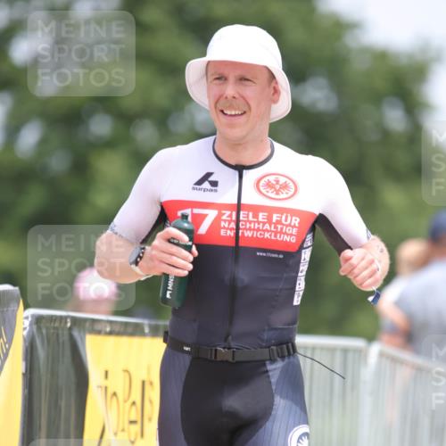 22.06.2025 - Viking Triathlon H.Heesch http://msf.ph/oto/8100203 22.06.2025 13:32:57 Laufen 284, 416, 511 meine-sportfotos.de