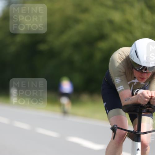 22.06.2025 - Viking Triathlon Yannick Fuchs http://msf.ph/oto/8100206 22.06.2025 11:24:31 Radfahren 10, 122, 160, 178, 247, 319, 366, 518, 526, 544, 617, 620 meine-sportfotos.de