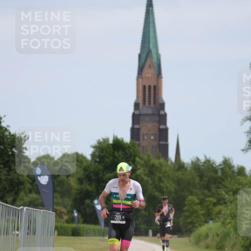 22.06.2025 - Viking Triathlon H.Heesch http://msf.ph/oto/8100207 22.06.2025 12:50:04 Laufen 33, 289 meine-sportfotos.de