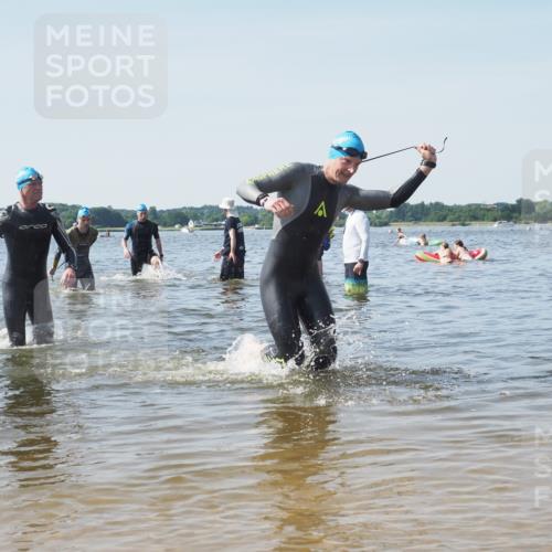 22.06.2025 - Viking Triathlon KatJ http://msf.ph/oto/8100219 22.06.2025 10:33:04 Schwimmen 91, 113, 287, 399 meine-sportfotos.de