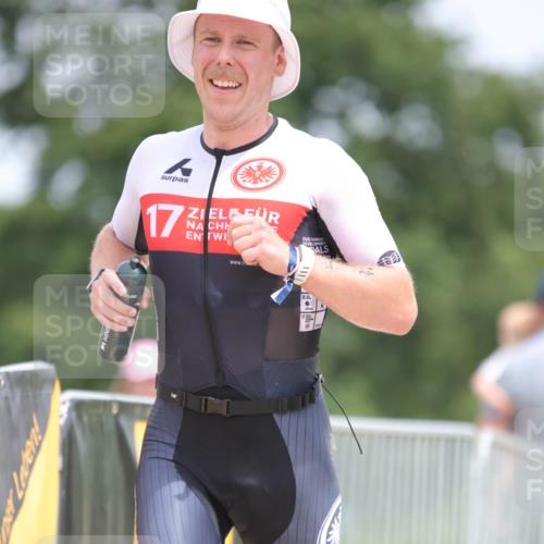 22.06.2025 - Viking Triathlon H.Heesch http://msf.ph/oto/8100221 22.06.2025 13:32:57 Laufen 284, 416, 511 meine-sportfotos.de