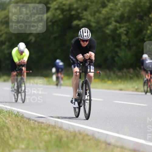 22.06.2025 - Viking Triathlon Yannick Fuchs http://msf.ph/oto/8100231 22.06.2025 12:03:16 Radfahren 113, 123, 135, 224, 226, 243, 312, 315, 393, 461, 549 meine-sportfotos.de