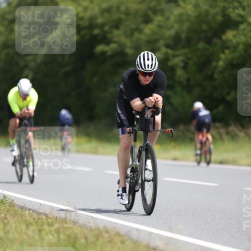 22.06.2025 - Viking Triathlon Yannick Fuchs http://msf.ph/oto/8100239 22.06.2025 12:03:16 Radfahren 113, 123, 135, 224, 226, 243, 312, 315, 393, 461, 549 meine-sportfotos.de