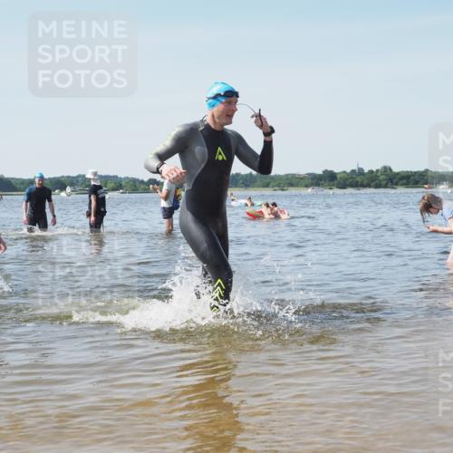 22.06.2025 - Viking Triathlon KatJ http://msf.ph/oto/8100248 22.06.2025 10:33:05 Schwimmen 91, 113, 287, 387, 399 meine-sportfotos.de