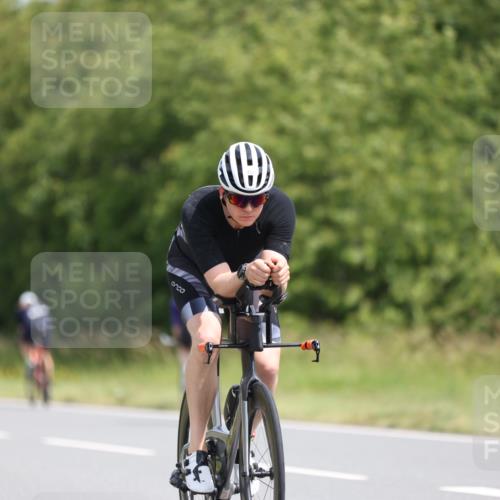 22.06.2025 - Viking Triathlon Yannick Fuchs http://msf.ph/oto/8100265 22.06.2025 12:03:16 Radfahren 113, 123, 135, 224, 226, 243, 312, 315, 393, 461, 549 meine-sportfotos.de