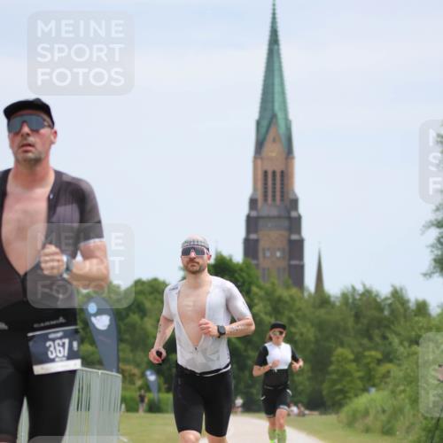 22.06.2025 - Viking Triathlon H.Heesch http://msf.ph/oto/8100270 22.06.2025 12:50:14 Laufen 11, 258, 367 meine-sportfotos.de