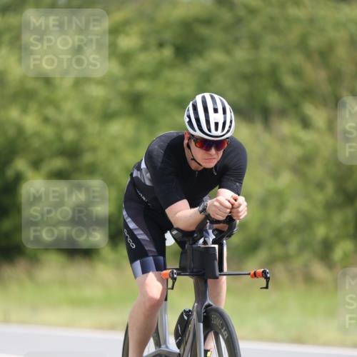 22.06.2025 - Viking Triathlon Yannick Fuchs http://msf.ph/oto/8100278 22.06.2025 12:03:17 Radfahren 113, 123, 135, 224, 226, 243, 312, 315, 393, 461, 549 meine-sportfotos.de