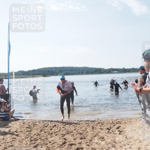22.06.2025 - Viking Triathlon MichiJ http://msf.ph/oto/8100282 22.06.2025 10:44:38 Schwimmen 18, 205, 219, 440, 446 meine-sportfotos.de