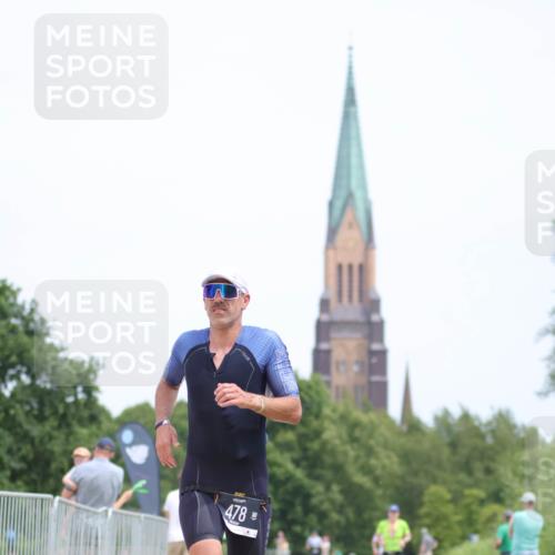 22.06.2025 - Viking Triathlon H.Heesch http://msf.ph/oto/8100283 22.06.2025 13:33:14 Laufen 478 meine-sportfotos.de