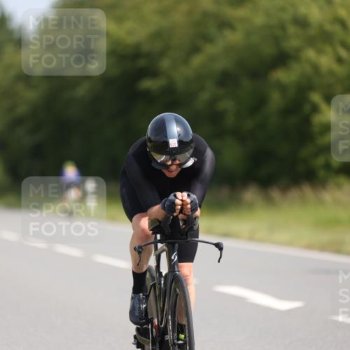 22.06.2025 - Viking Triathlon Yannick Fuchs http://msf.ph/oto/8100288 22.06.2025 11:24:34 Radfahren 10, 122, 178, 247, 319, 518, 526, 544, 617, 620 meine-sportfotos.de