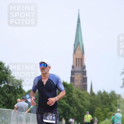22.06.2025 - Viking Triathlon H.Heesch http://msf.ph/oto/8100296 22.06.2025 13:33:15 Laufen 478 meine-sportfotos.de